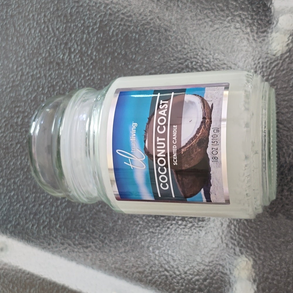 True Living - Coconut Coast Candle - 18 oz. - NWT